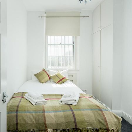 Cosy 1-Bed Flat On King'S Road In Chelsea, West London Διαμέρισμα Εξωτερικό φωτογραφία