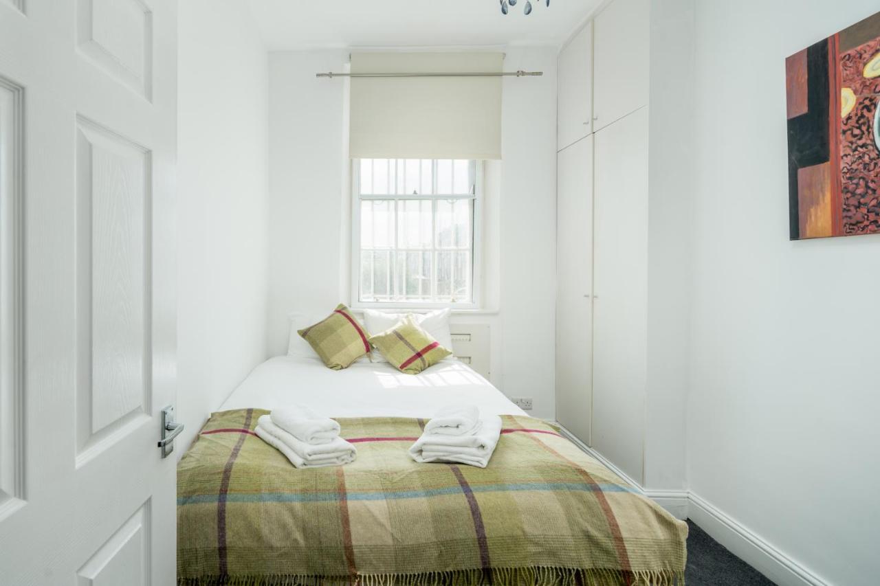 Cosy 1-Bed Flat On King'S Road In Chelsea, West London Διαμέρισμα Εξωτερικό φωτογραφία