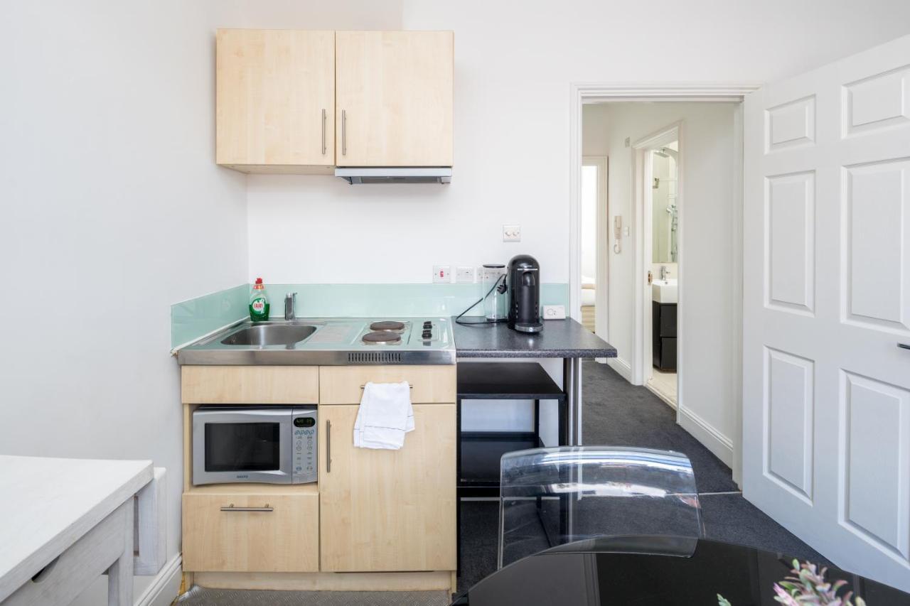 Cosy 1-Bed Flat On King'S Road In Chelsea, West London Διαμέρισμα Εξωτερικό φωτογραφία
